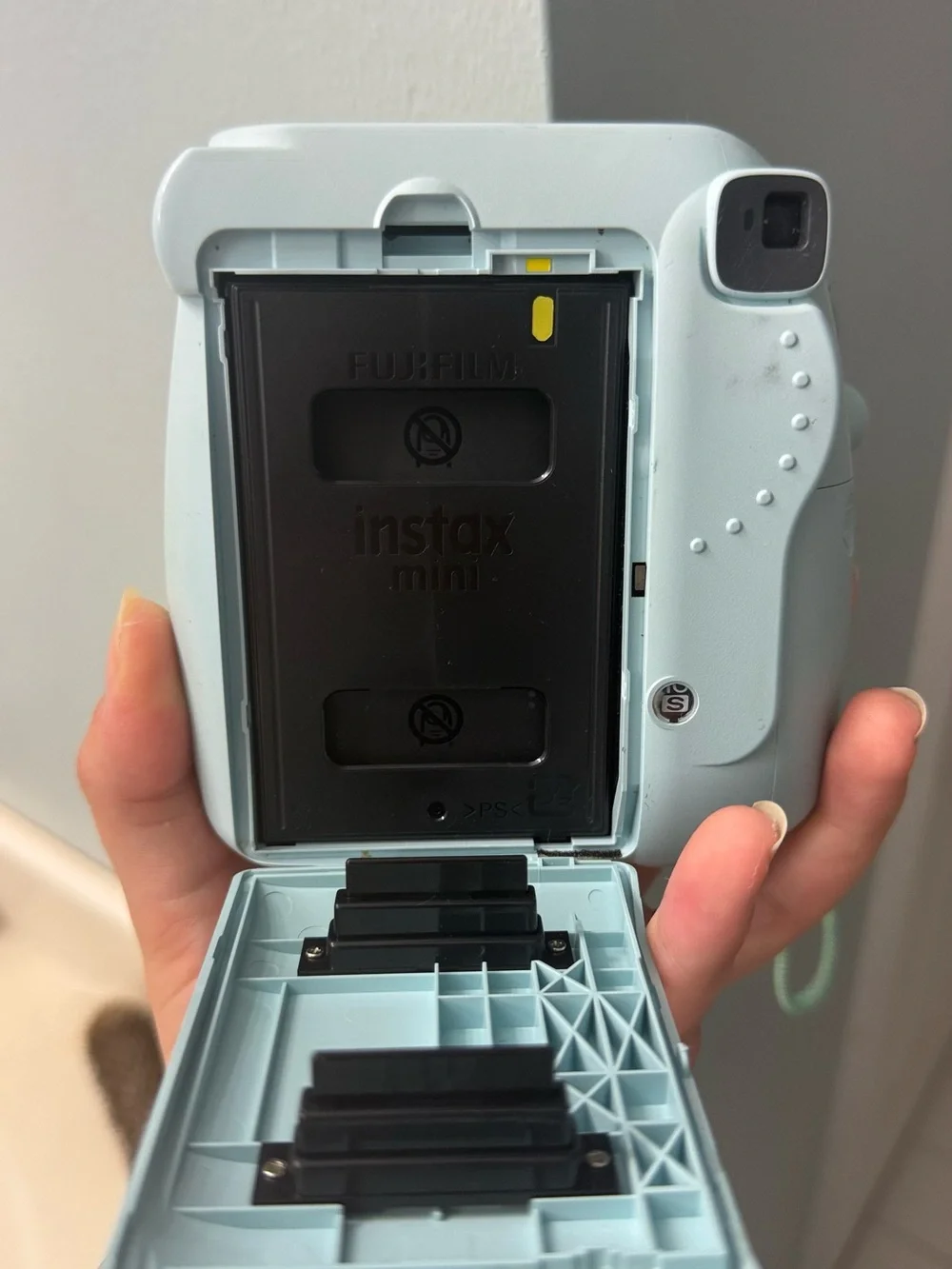 Fujifilm instax Mini 8 Instant Camera - Light Blue